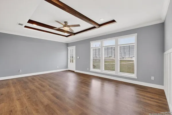 $259,900 | 173 Medina Verde Drive, Natalia, TX 78059