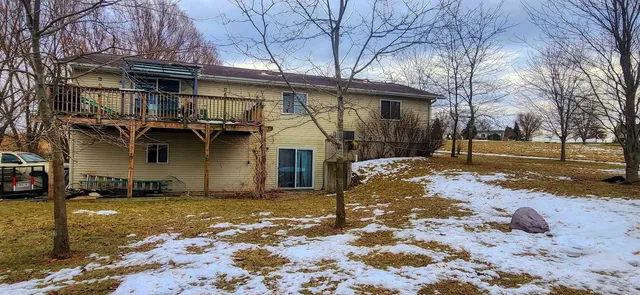 $199,000 | 31-104 Kemper Court, Lake Carroll, IL 61046