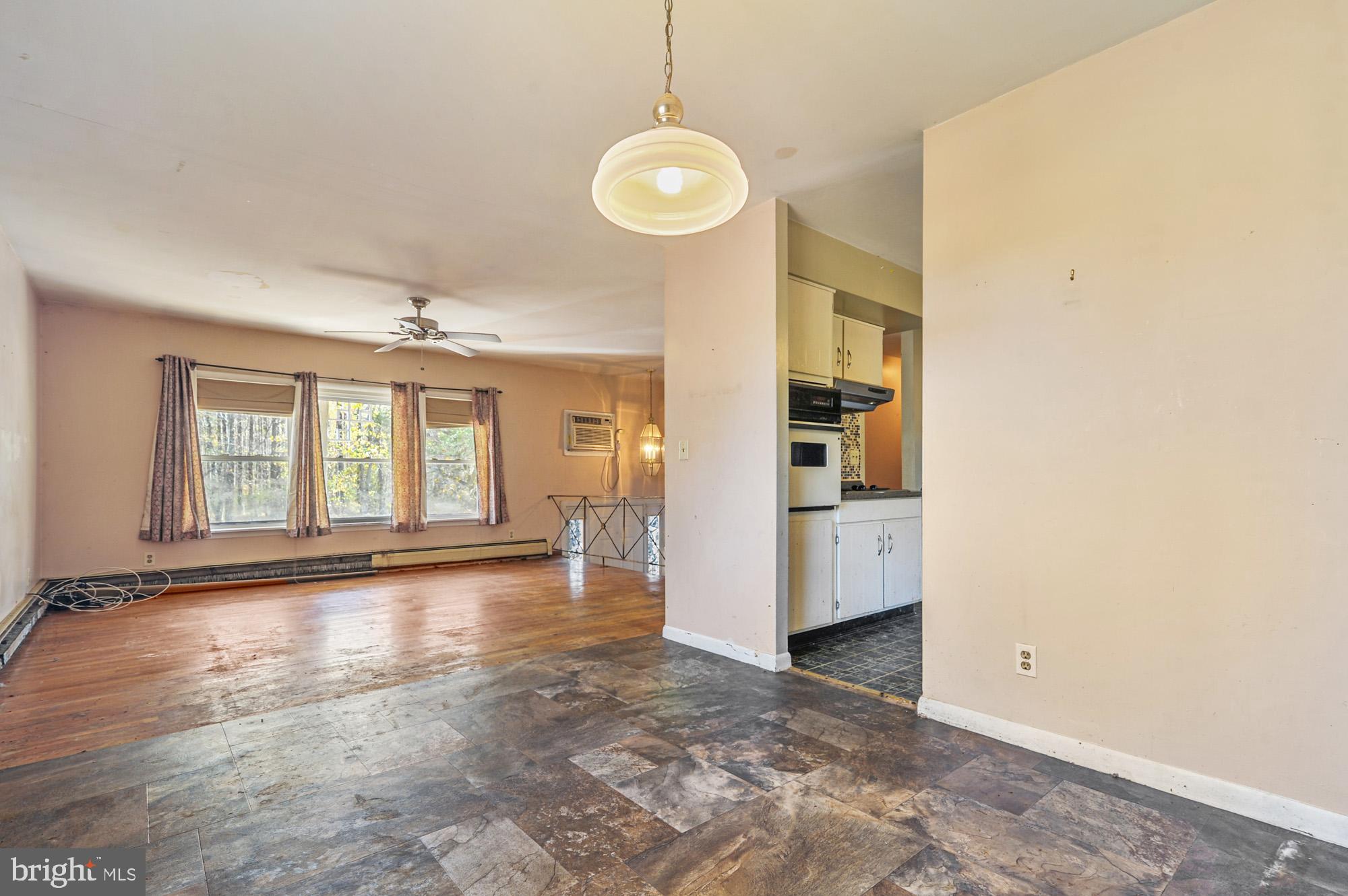 2011 Fords Corner Road Hartly, DE 19953 - Photo 11 of 24 Gallery Image 11