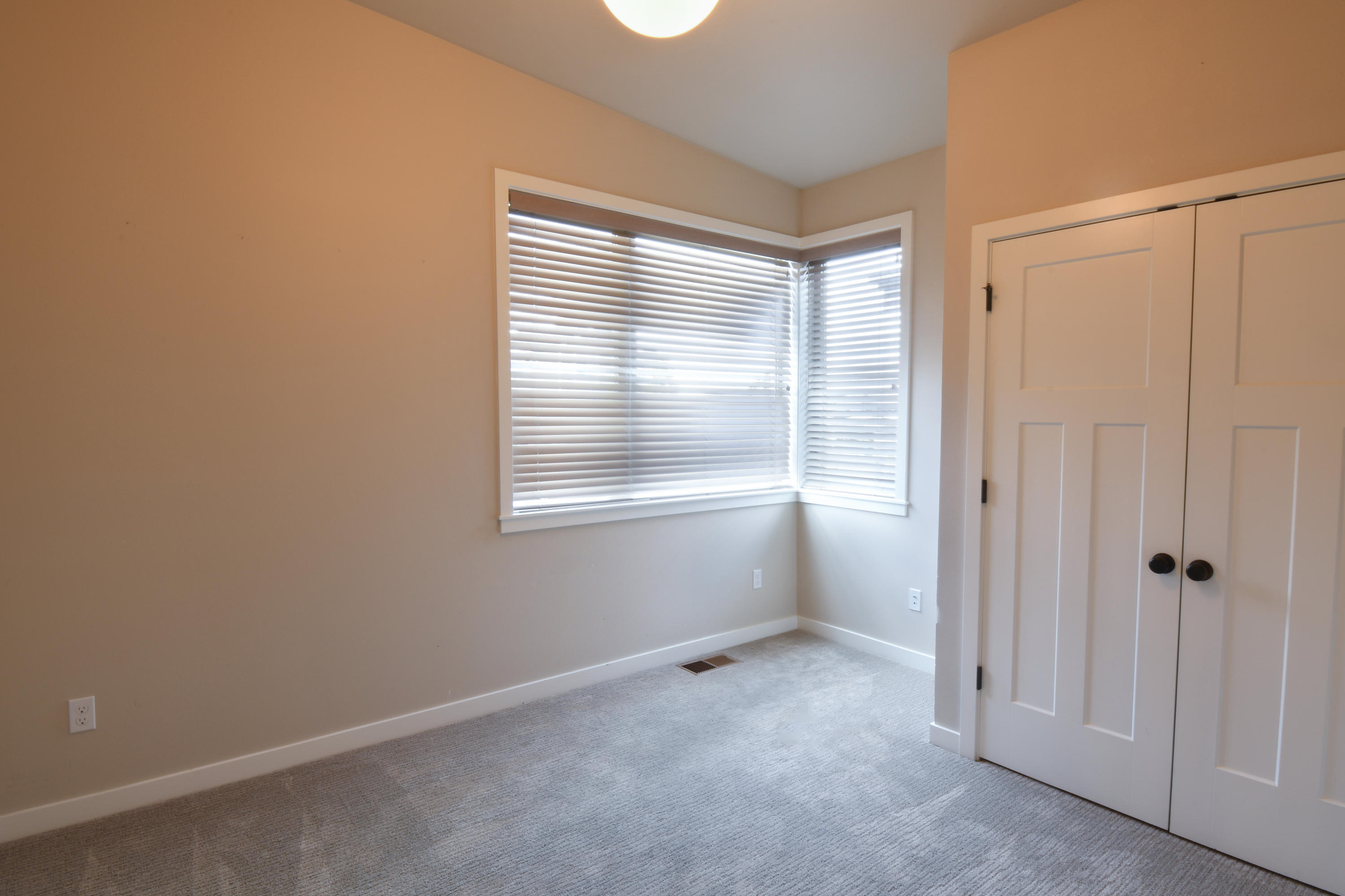 63157 Iner Loop Bend, OR 97701 - Photo 7 of 24 Bedroom 1