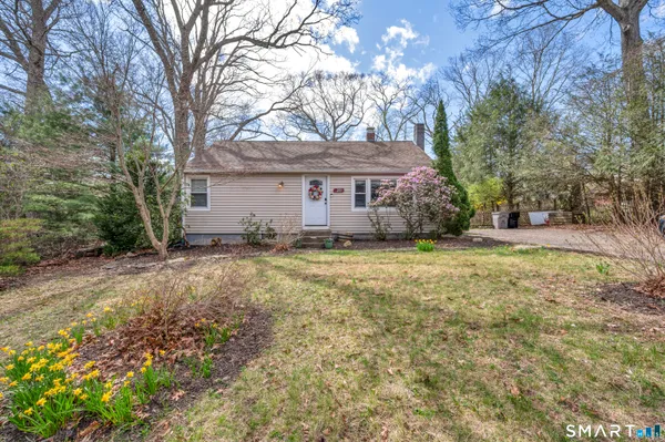 $315,000 | 28 Rocky Ledge Drive, Clinton, CT 06413