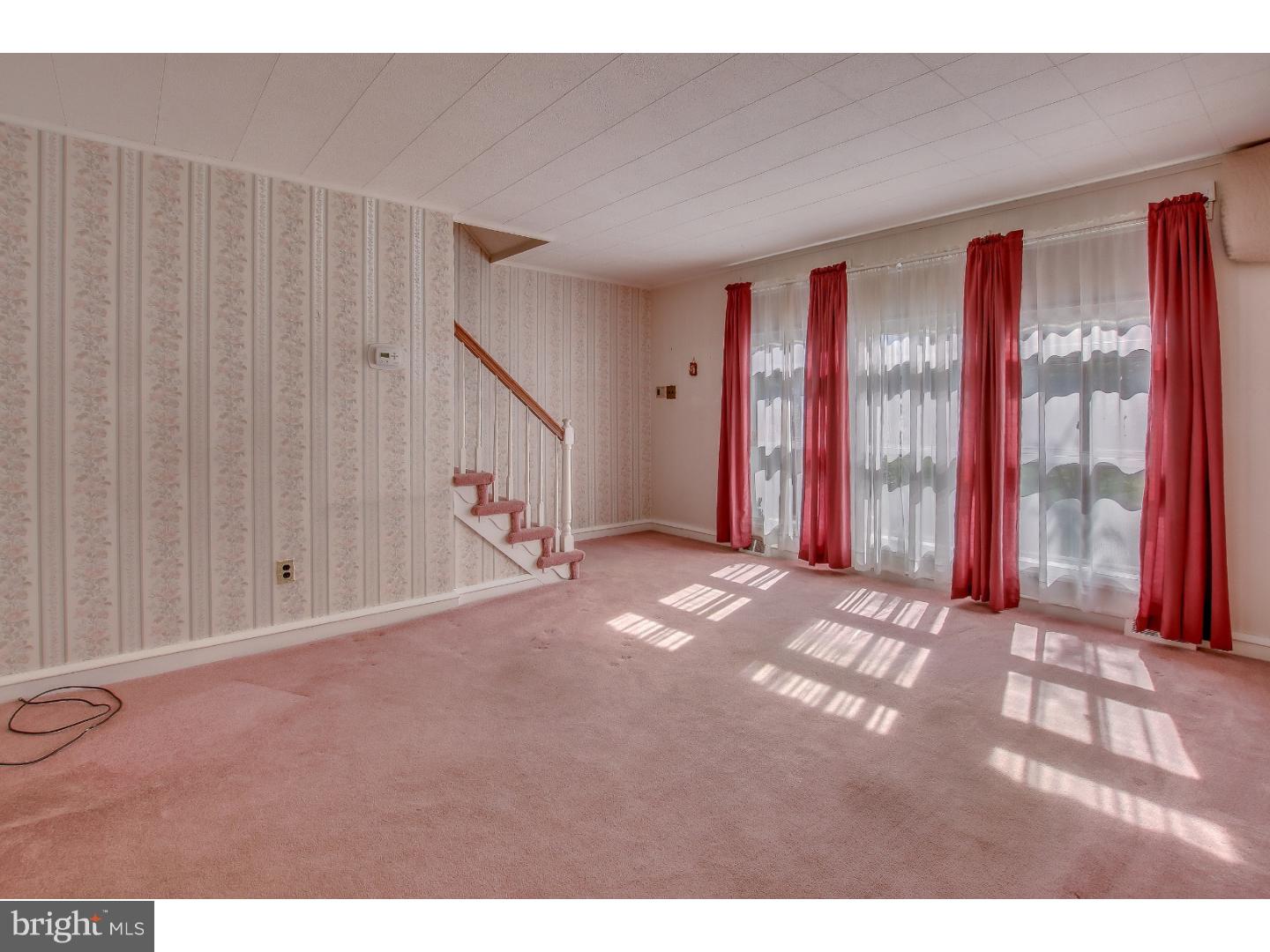 156 East Chelton Road Brookhaven, PA 19015 - Photo 4 of 22 Gallery Image 4