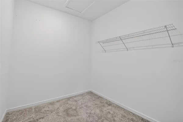 a view of a garage