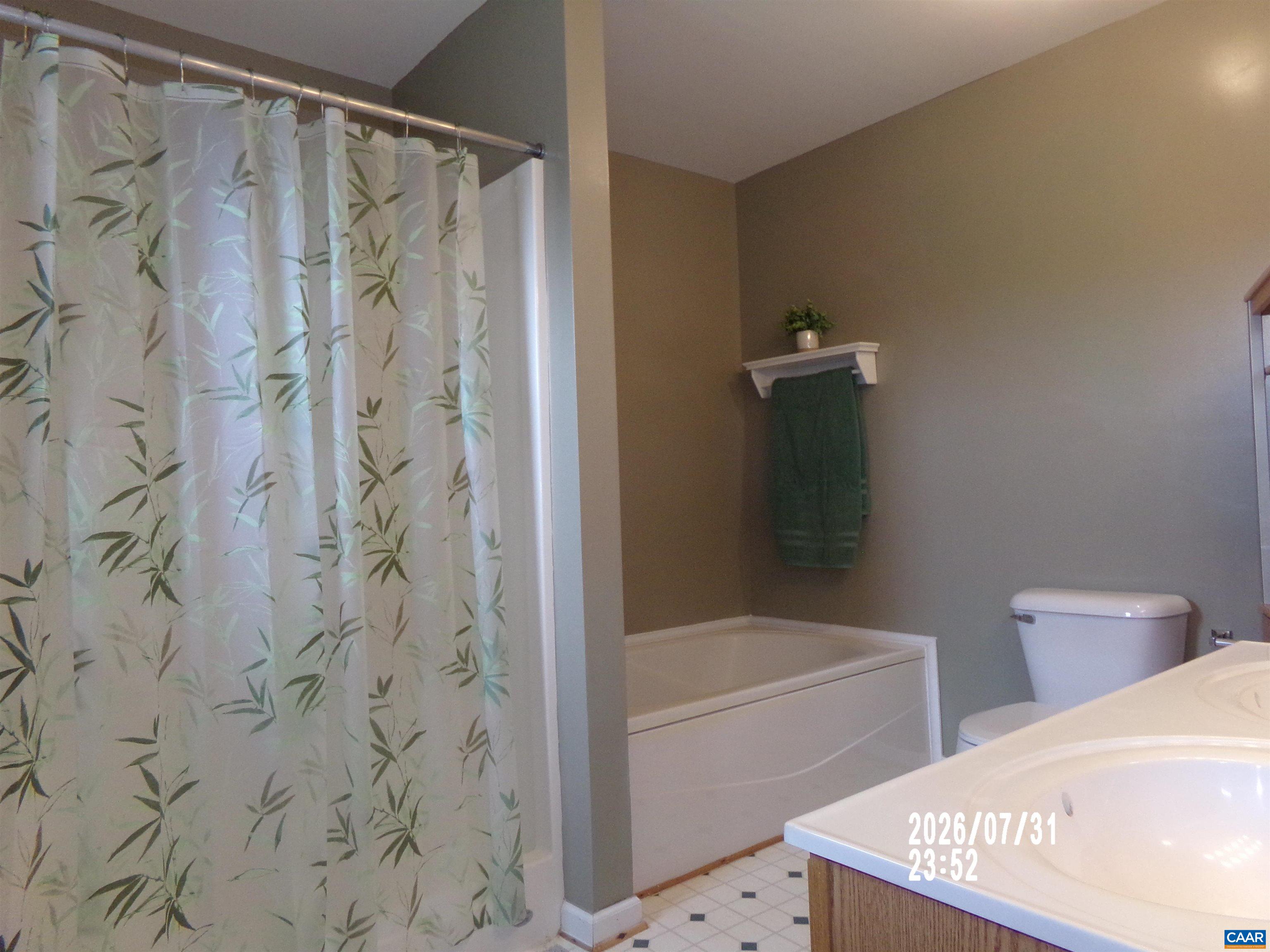 129 Oak View Road Barboursville, VA 22923 - Photo 14 of 31 Gallery Image 14