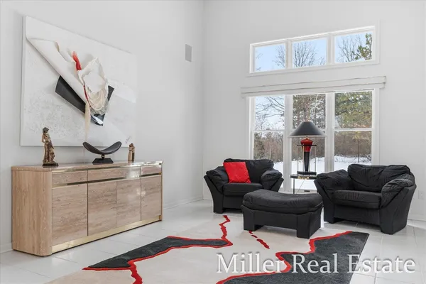 $995,000 | 660 Indian Hills Drive, Hastings, MI 49058