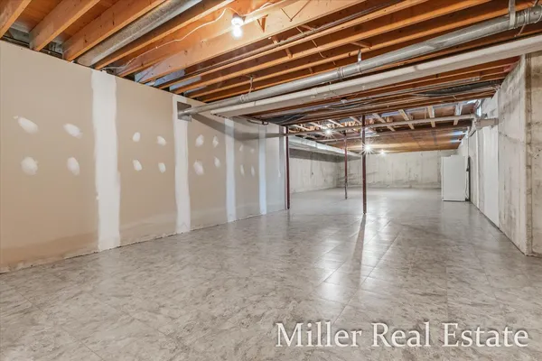 $995,000 | 660 Indian Hills Drive, Hastings, MI 49058