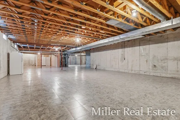 $995,000 | 660 Indian Hills Drive, Hastings, MI 49058