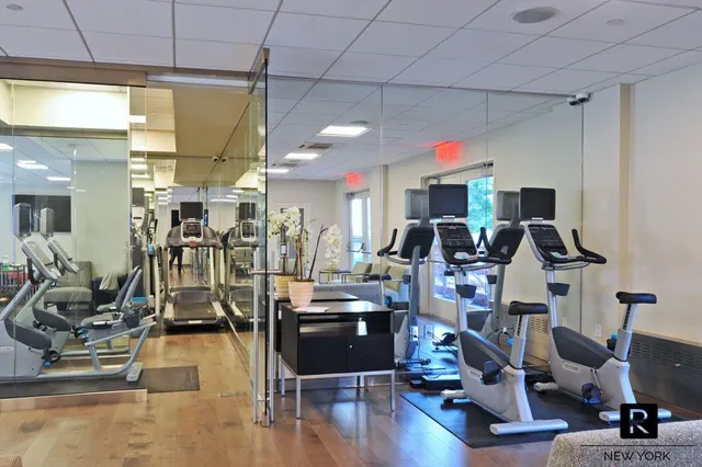 $770,000 | 100 West 94th Street, Unit 9D | Upper West Side