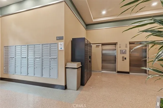 $925,000 | 150 The Promenade North, Unit 202, Long Beach, CA 90802