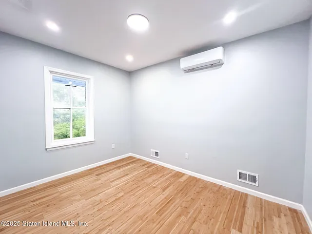 $655,000 | 88 Warren Street | Stapleton