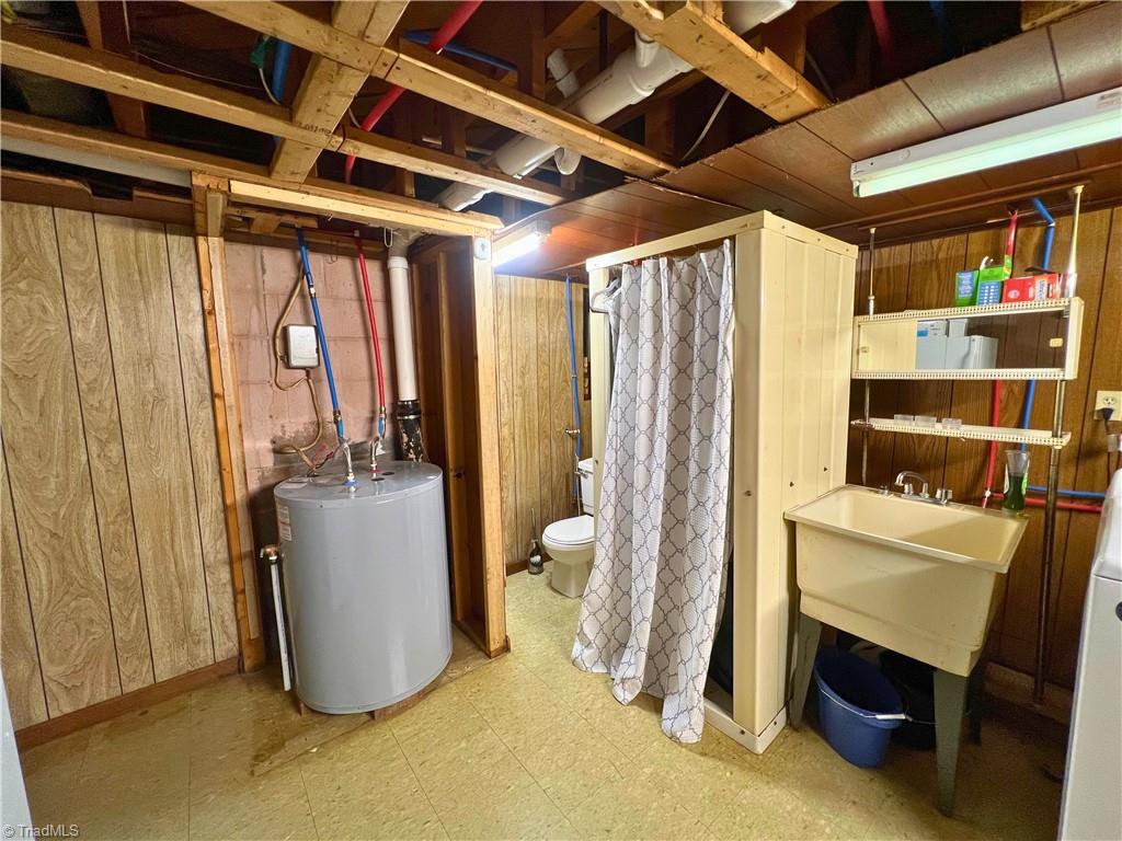 1458 Cartpath Road North Wilkesboro, NC 28659 - Photo 21 of 28