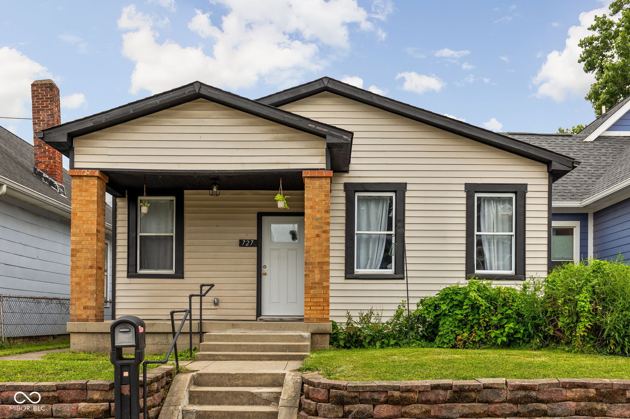 727 Terrace Avenue Indianapolis, IN 46203 - Photo 1 of 21