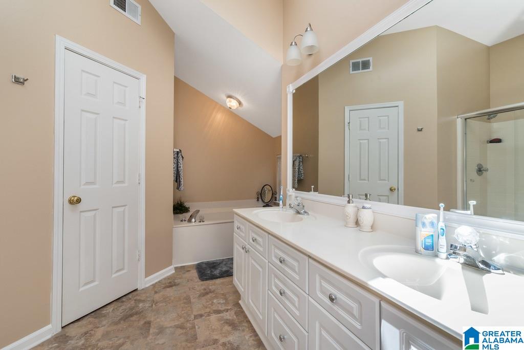 110 Heather Lane Pelham, AL 35124 - Photo 20 of 32