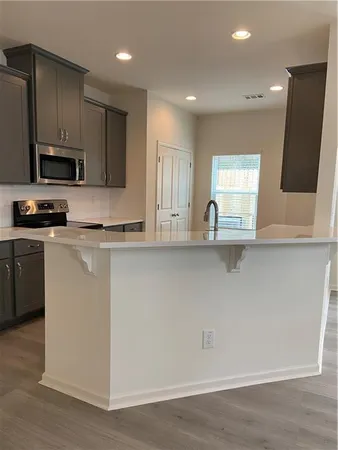 $2,500 | 4141 Spring Valley Circle, Tucker, GA 30084