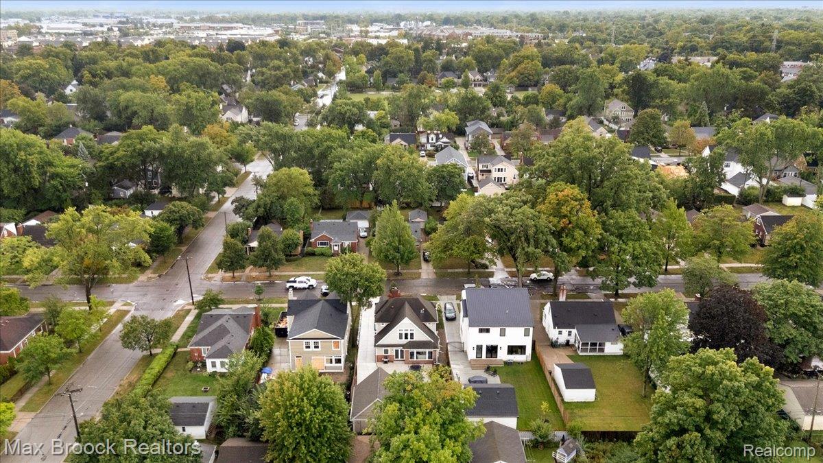 2253 Pembroke Road Birmingham, MI 48009 - Photo 47 of 56 Residential neighborhood featuring mature trees and established streets
