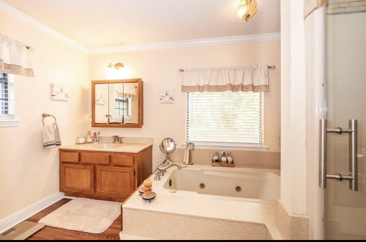 464 River Road Angleton, TX 77515 - Photo 11 of 45