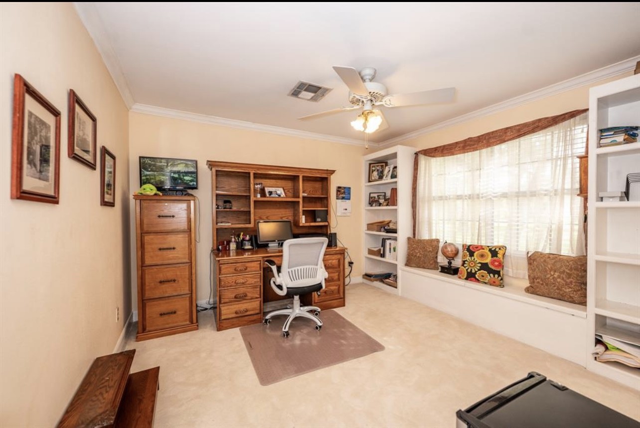 464 River Road Angleton, TX 77515 - Photo 13 of 45