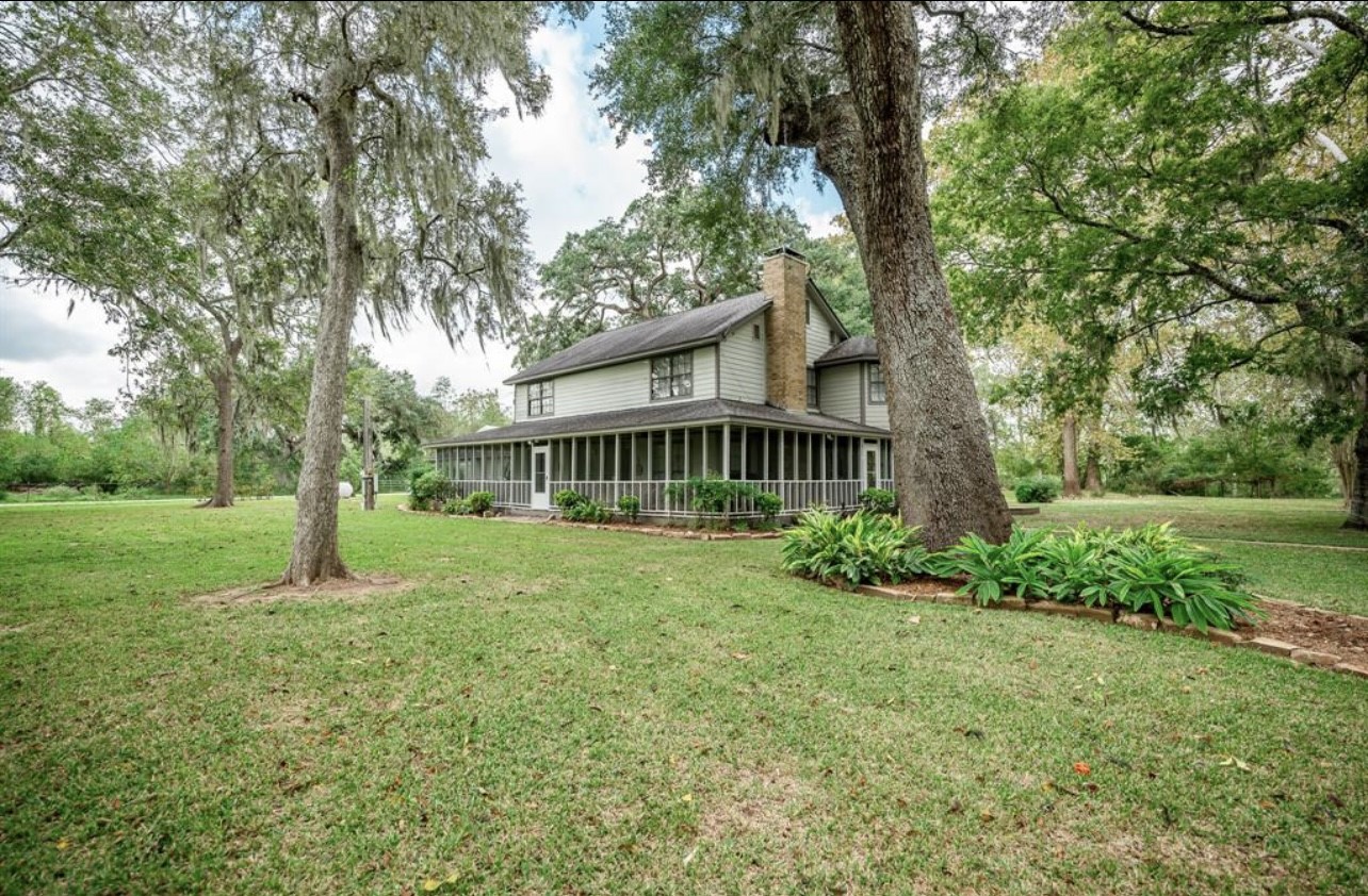 464 River Road Angleton, TX 77515 - Photo 38 of 45