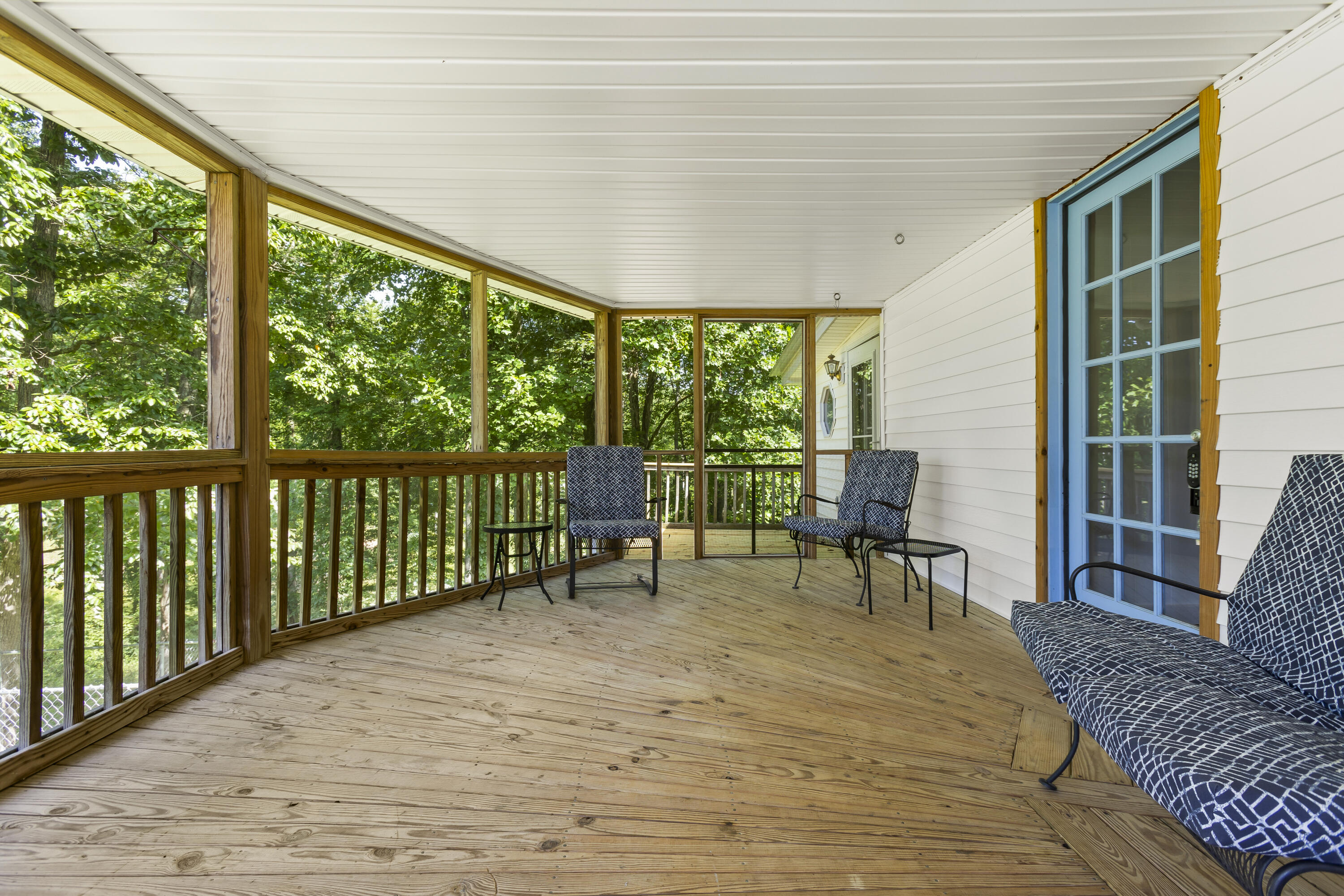 531 Treadway Road Beattyville, KY 41311 - Photo 27 of 32 I82A9016