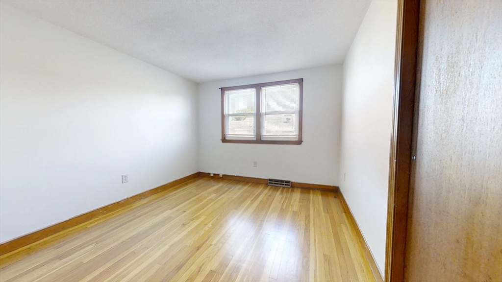 25-27 King Street Watertown, MA 02472 - Photo 17 of 21