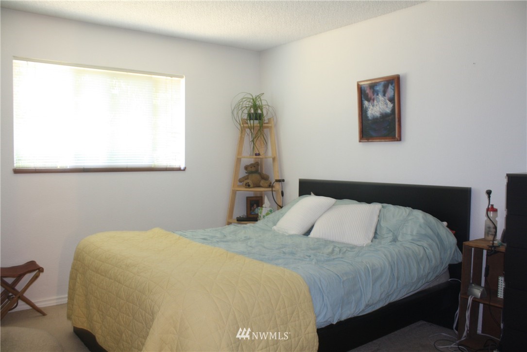 2506 165th Place Southeast Bothell, WA 98012 - Photo 10 of 16