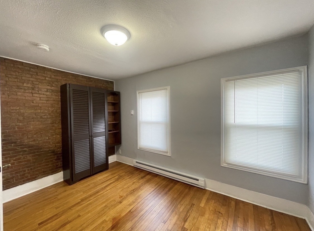 27 Wilcox Street, Unit 2L Springfield, MA 01105 - Photo 7 of 12