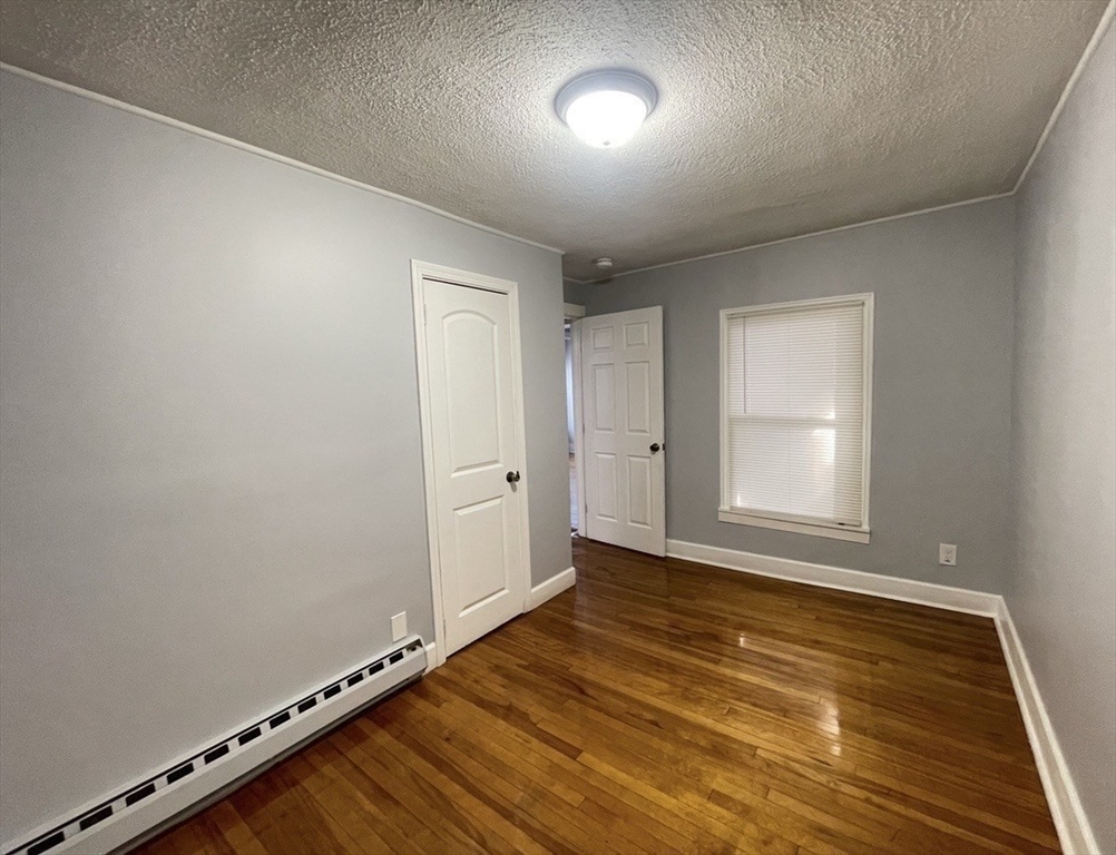 27 Wilcox Street, Unit 2L Springfield, MA 01105 - Photo 8 of 12