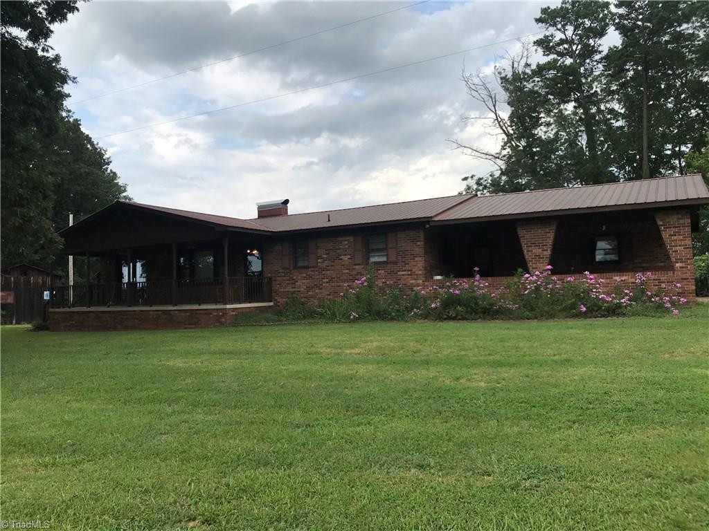 1143 Cool Springs Church Road Elkin, NC 28621 - Photo 5 of 24 Gallery Image 5