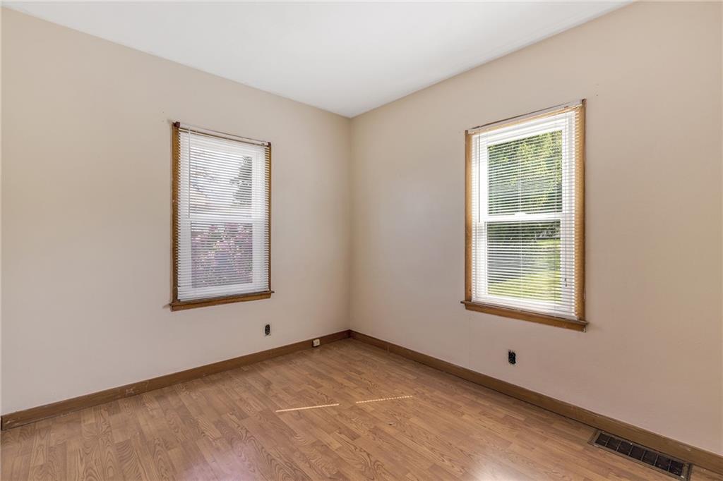 2196 Marshall Road Monaca, PA 15061 - Photo 12 of 19 Gallery Image 12