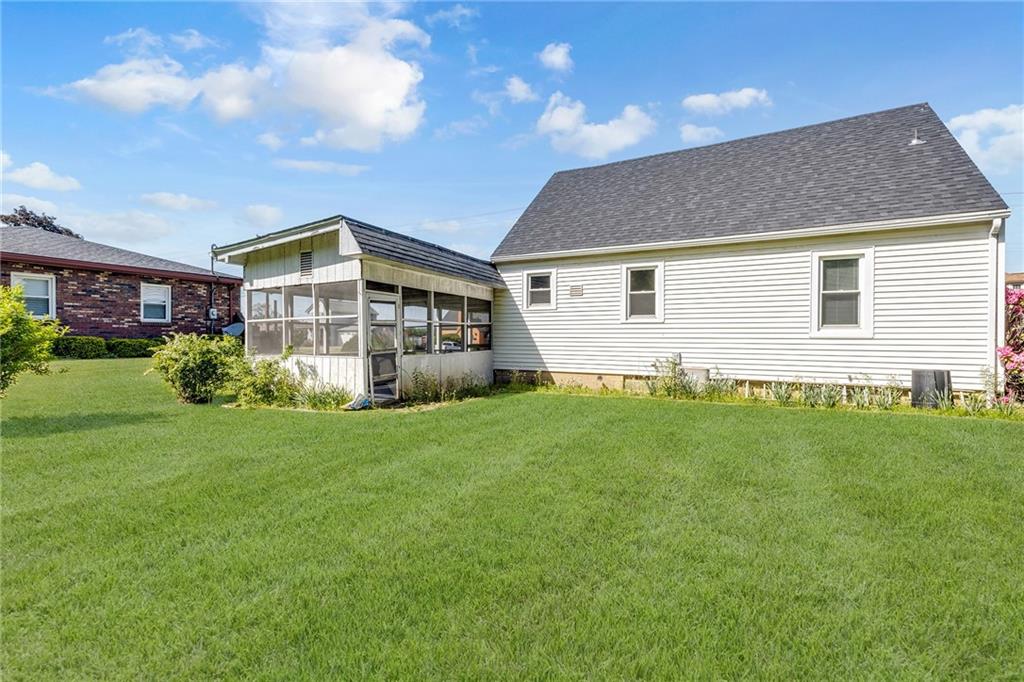 2196 Marshall Road Monaca, PA 15061 - Photo 16 of 19 Gallery Image 16