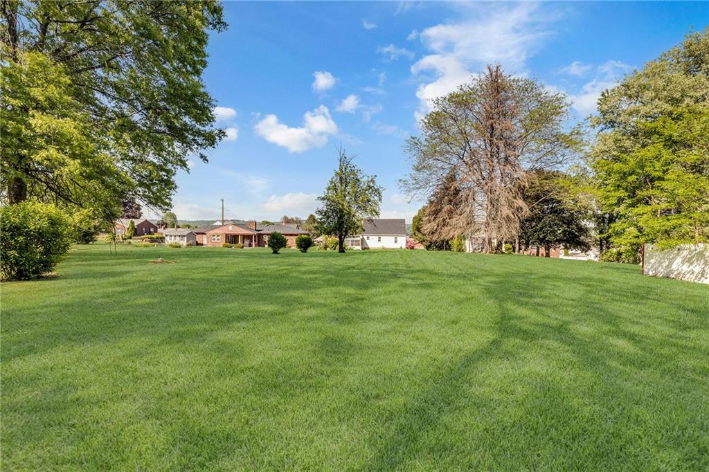 2196 Marshall Road Monaca, PA 15061 - Photo 17 of 19 Gallery Image 17