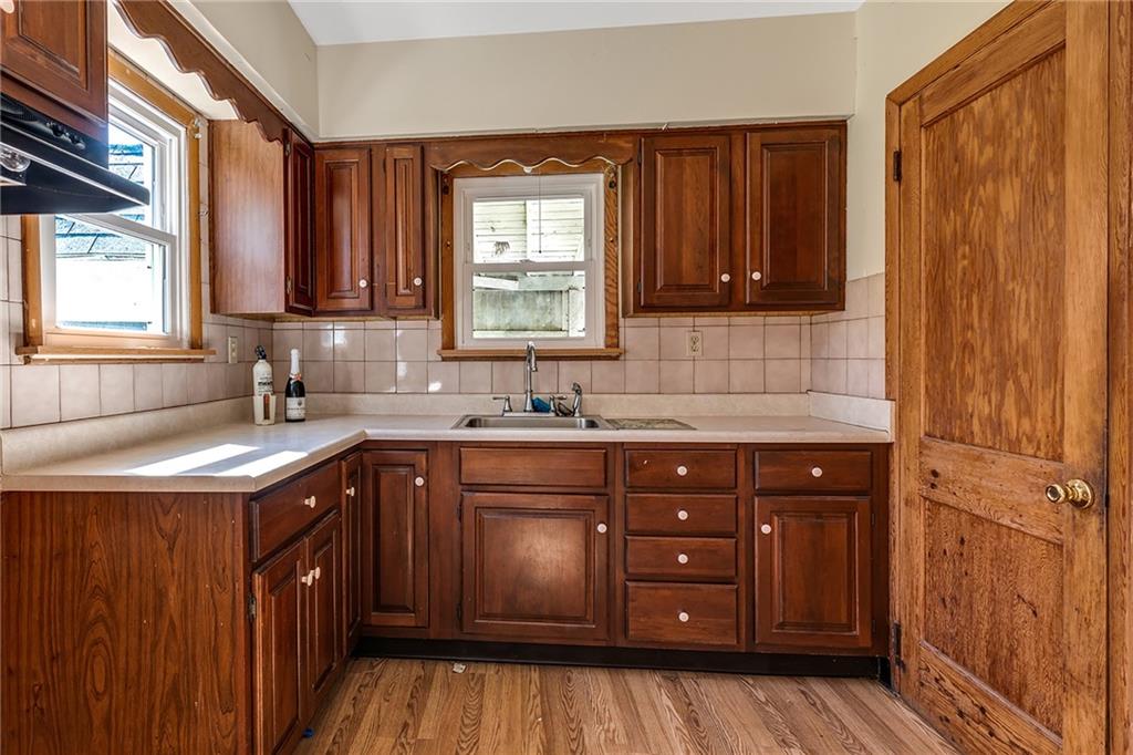 2196 Marshall Road Monaca, PA 15061 - Photo 7 of 19 Gallery Image 7
