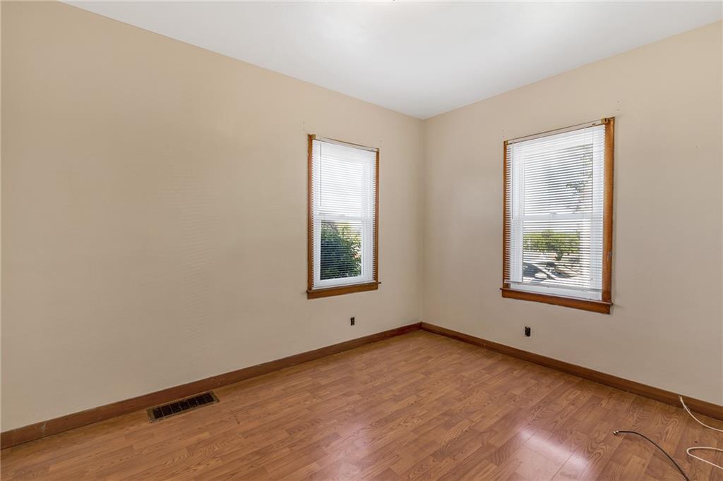 2196 Marshall Road Monaca, PA 15061 - Photo 10 of 19 Gallery Image 10