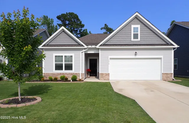 $325,000 | 1014 Bogue Lane, New Bern, NC 28562