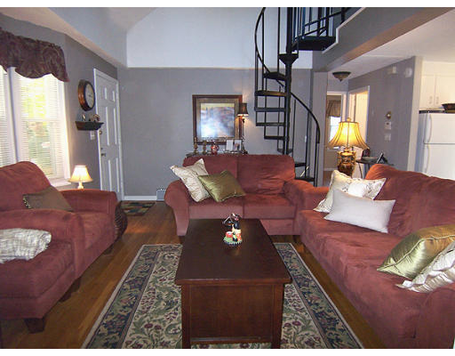 24 Vail Street Springfield, MA 01118 - Photo 4 of 11 Gallery Image 4