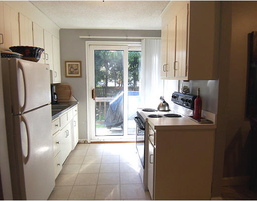 24 Vail Street Springfield, MA 01118 - Photo 6 of 11 Gallery Image 6