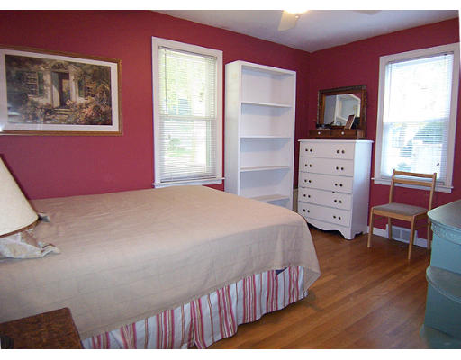 24 Vail Street Springfield, MA 01118 - Photo 8 of 11 Gallery Image 8
