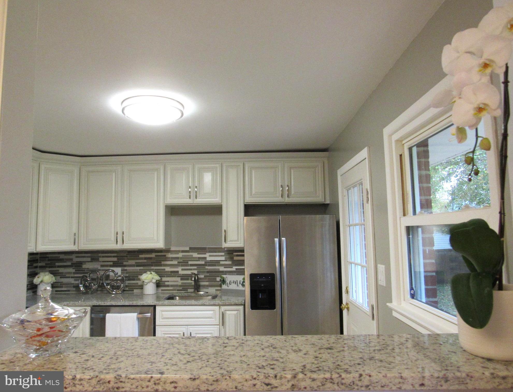 5625 Inverchapel Road Springfield, VA 22151 - Photo 11 of 40