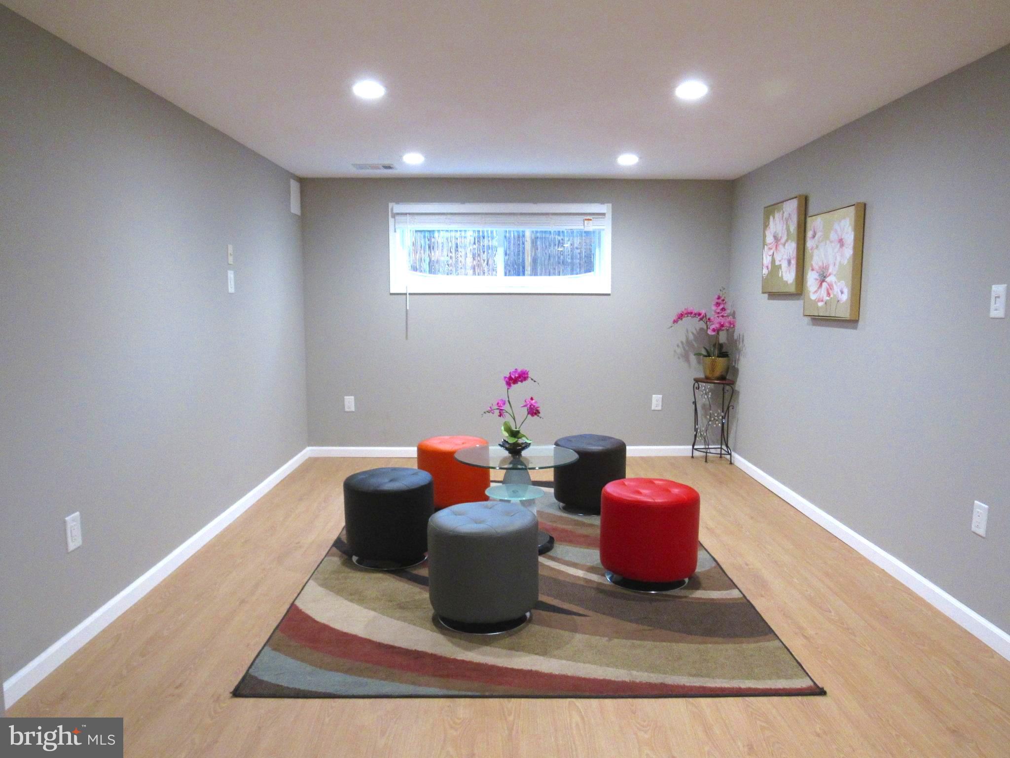 5625 Inverchapel Road Springfield, VA 22151 - Photo 28 of 40 Nice rec room