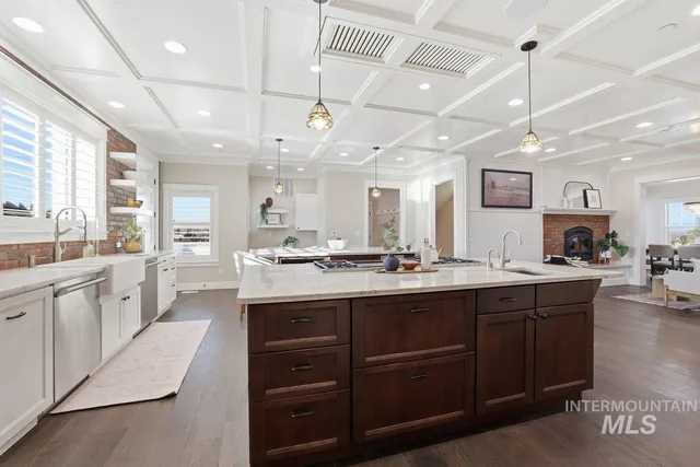 $2,399,000 | 12401 Equestrian Way, Nampa, ID 83686