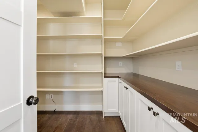 $2,399,000 | 12401 Equestrian Way, Nampa, ID 83686