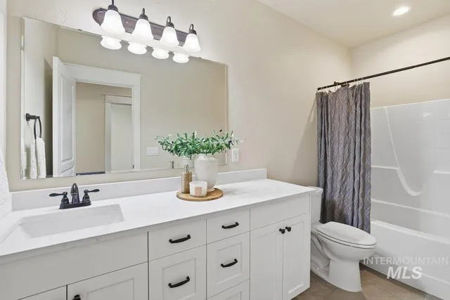 $2,399,000 | 12401 Equestrian Way, Nampa, ID 83686