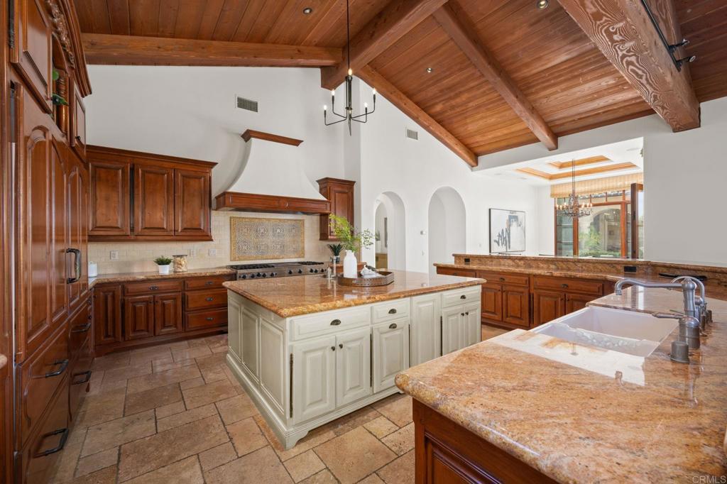 4860 Rancho Verde Trail San Diego, CA 92130 - Photo 7 of 23