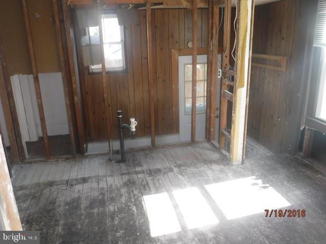 481 Burnt Bark Road Brick, NJ 08723 - Photo 4 of 14 Gallery Image 4