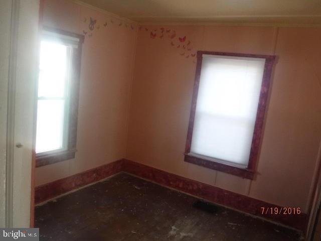 481 Burnt Bark Road Brick, NJ 08723 - Photo 7 of 14 Gallery Image 7