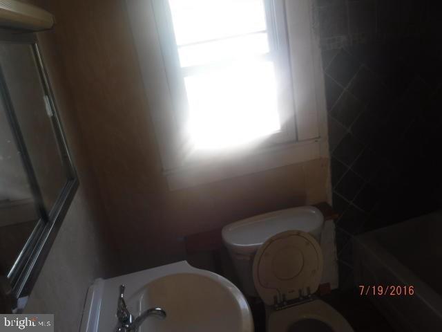 481 Burnt Bark Road Brick, NJ 08723 - Photo 8 of 14 Gallery Image 8