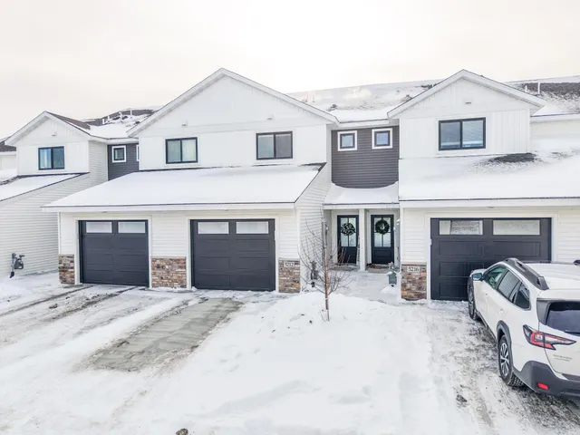 $325,000 | 5212 Harvest Sq Place Northwest, Rochester, MN 55901