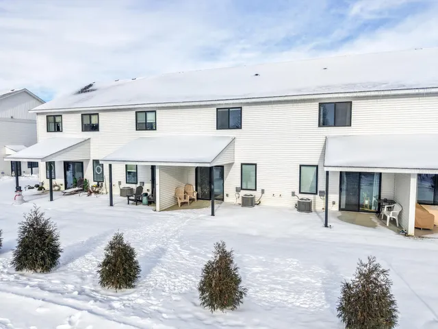 $325,000 | 5212 Harvest Sq Place Northwest, Rochester, MN 55901