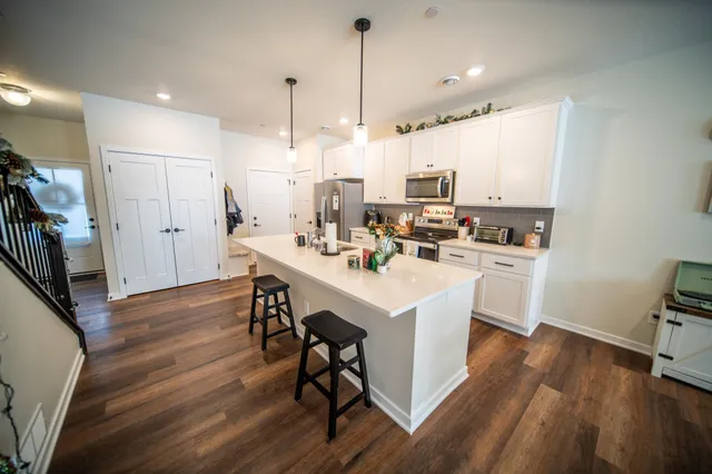 $325,000 | 5212 Harvest Sq Place Northwest, Rochester, MN 55901