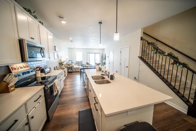 $325,000 | 5212 Harvest Sq Place Northwest, Rochester, MN 55901